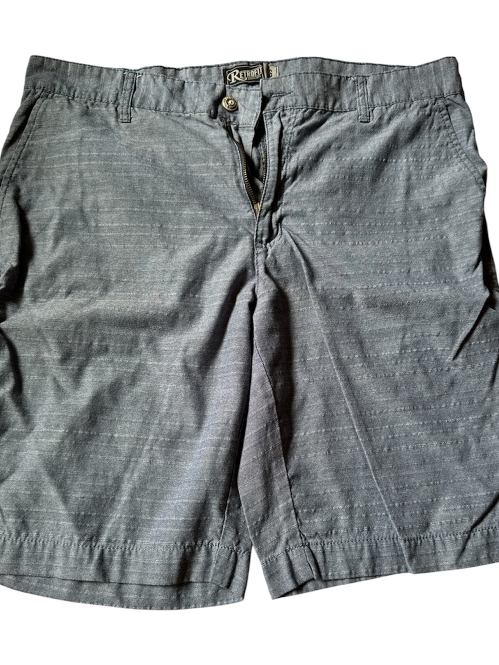 Retrofit Men’s Gray Flat Front Casual Shorts